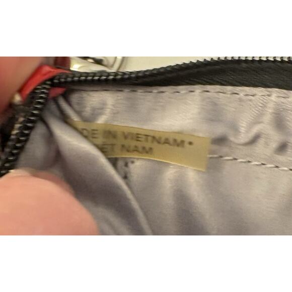 Coach Park Ocelot Small Wristlet Animal Print Leopard Black/Red Missing Charm - Picture 7 of 7